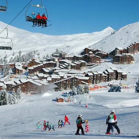 Apartment Renove Au Pied Des Pistes Avec Balcon Et Casier A Skis - Fr-1-181-2064 *